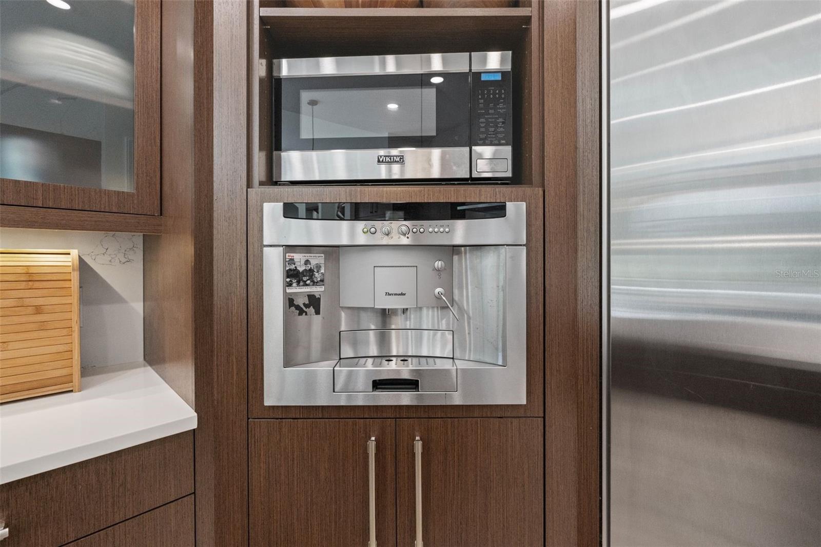 A4656620 Property Photo