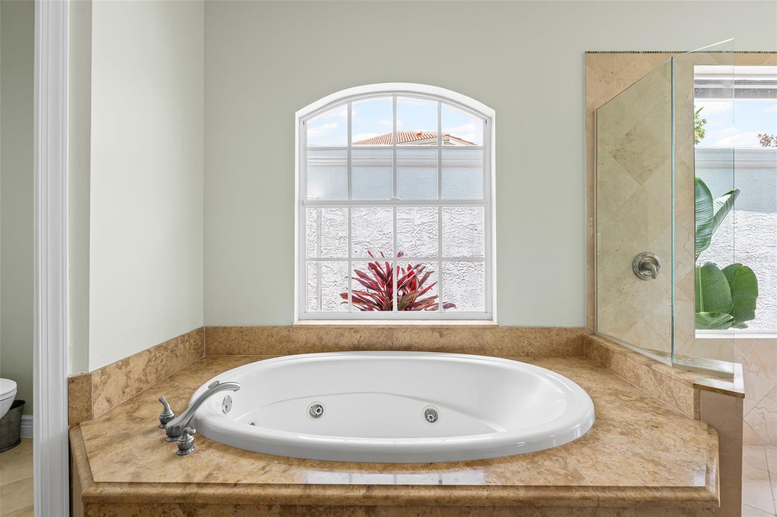 A4656620 Property Photo