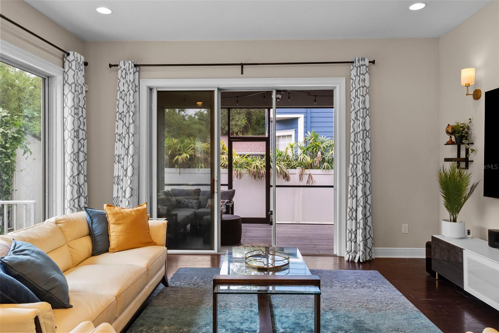 4615 W EL PRADO BLVD, TAMPA, FL, 33629