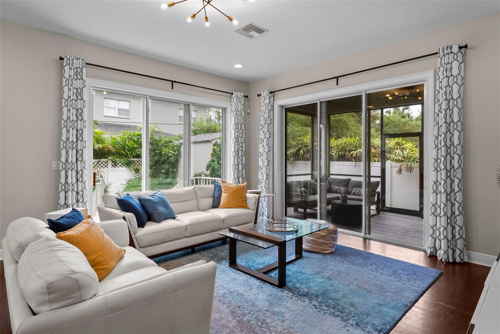 4615 W EL PRADO BLVD, TAMPA, FL, 33629