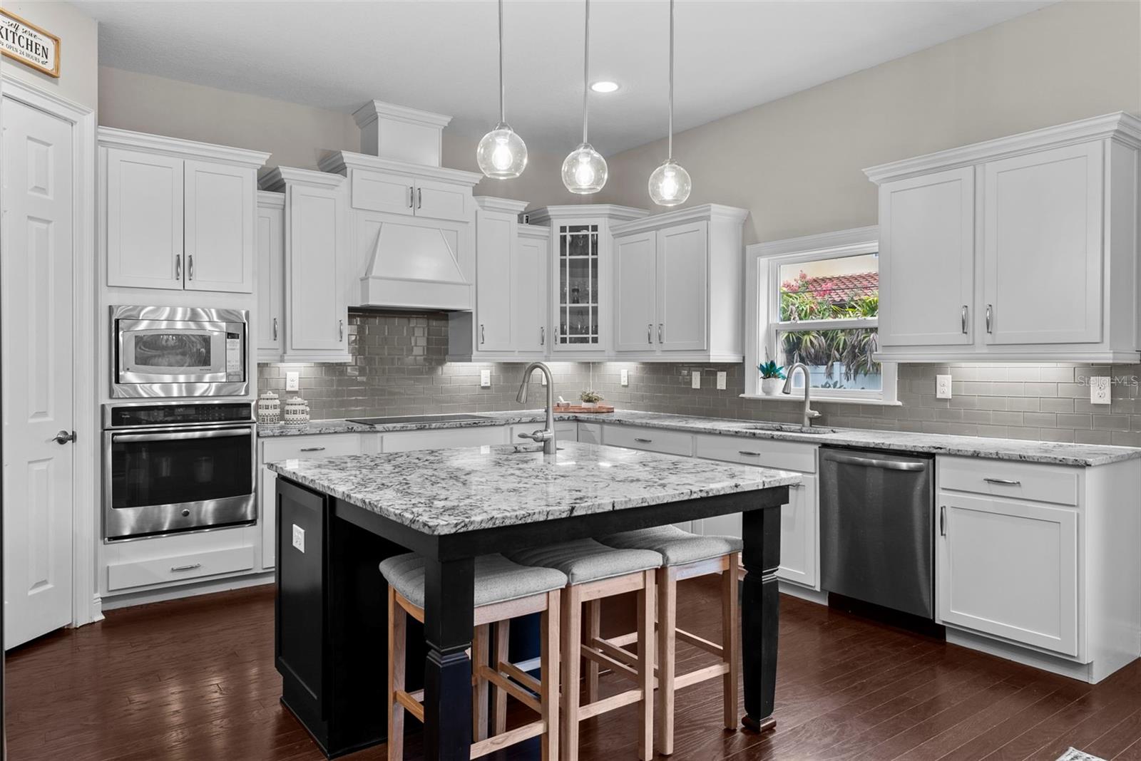 4615 W EL PRADO BLVD, TAMPA, FL, 33629