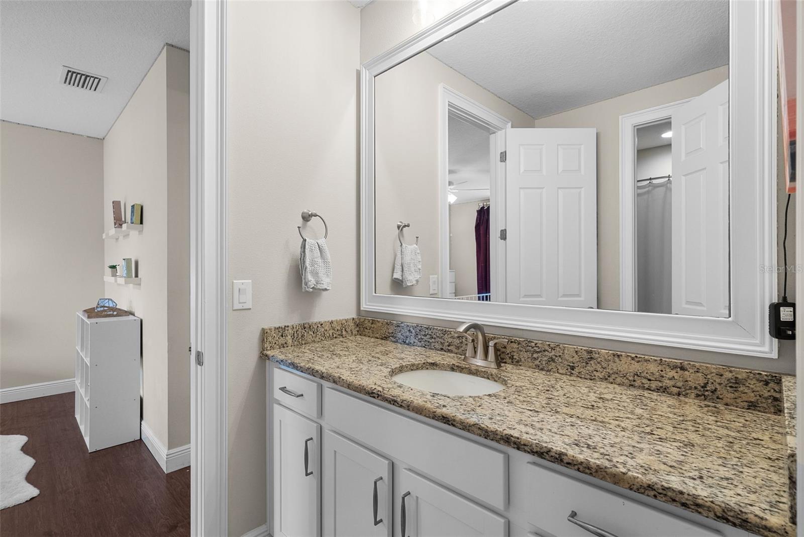 4615 W EL PRADO BLVD, TAMPA, FL, 33629