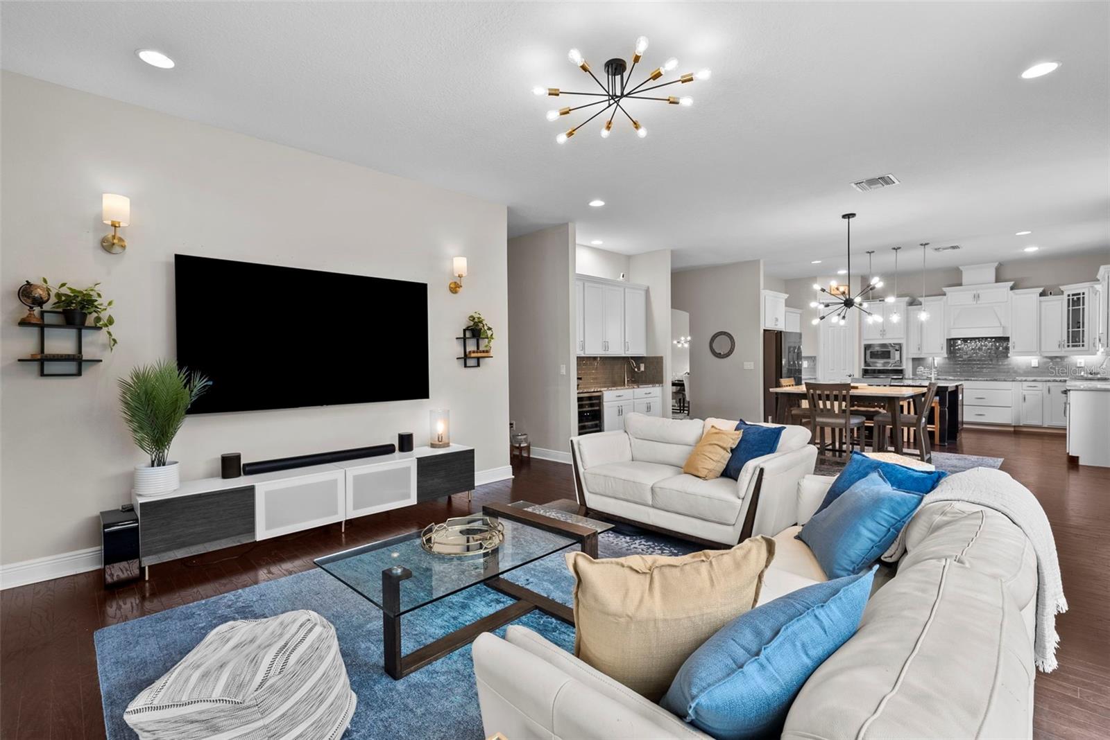 4615 W EL PRADO BLVD, TAMPA, FL, 33629