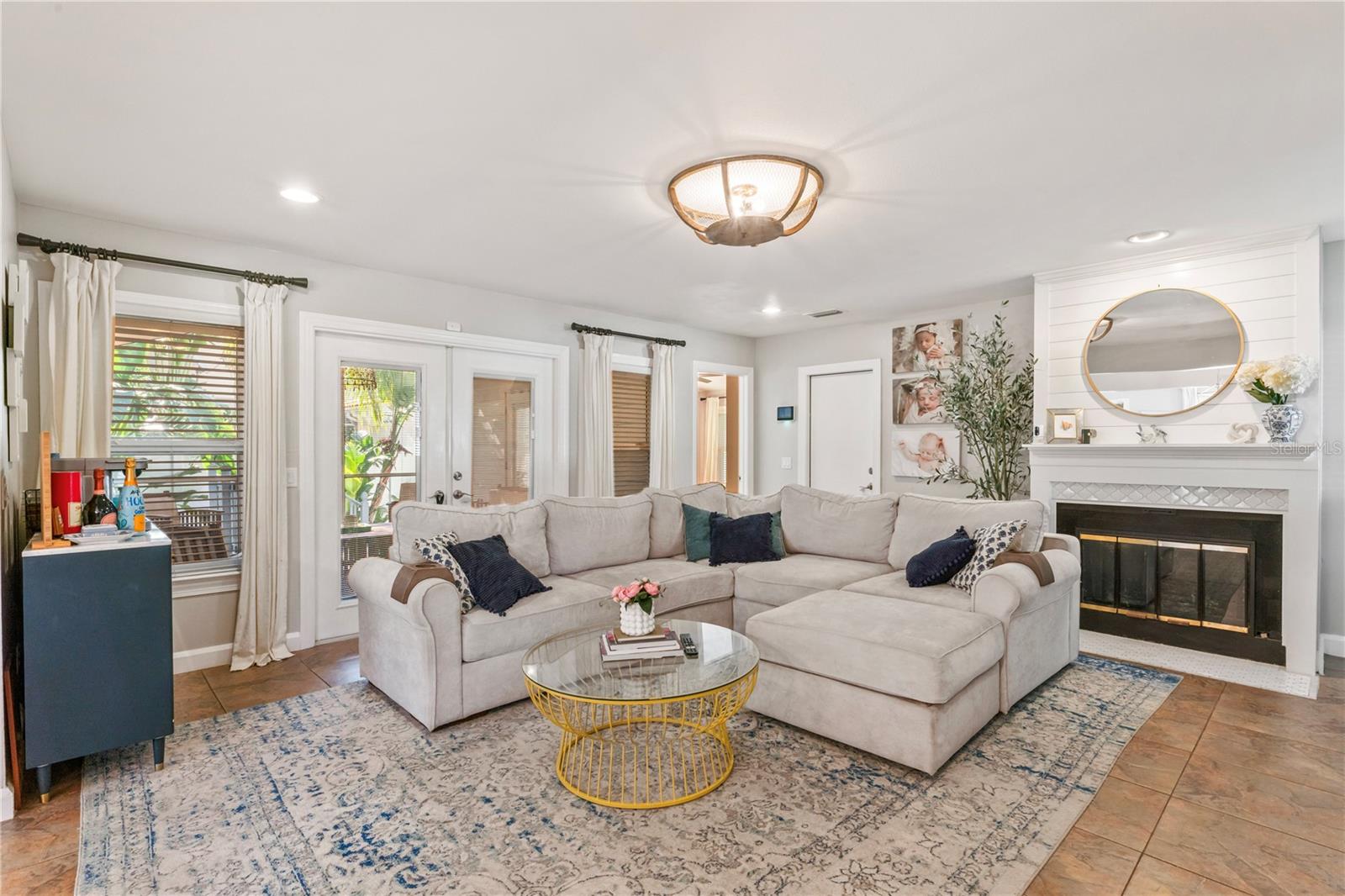 4022 W SAN JUAN ST, TAMPA, FL, 33629