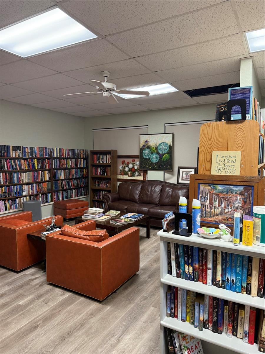 A4656703 Property Photo