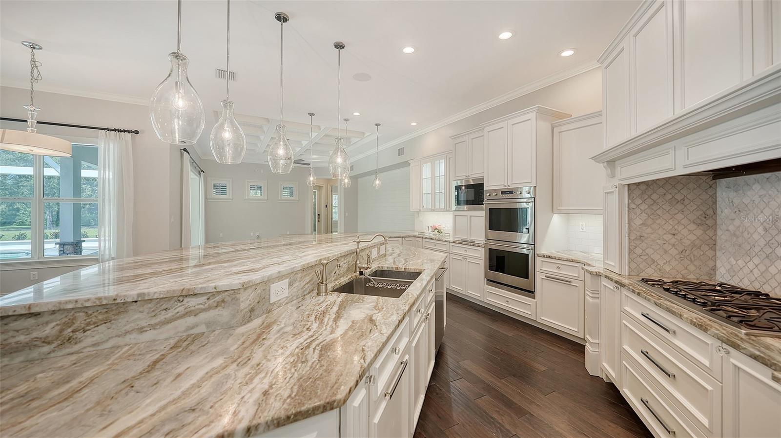 A4656708 Property Photo