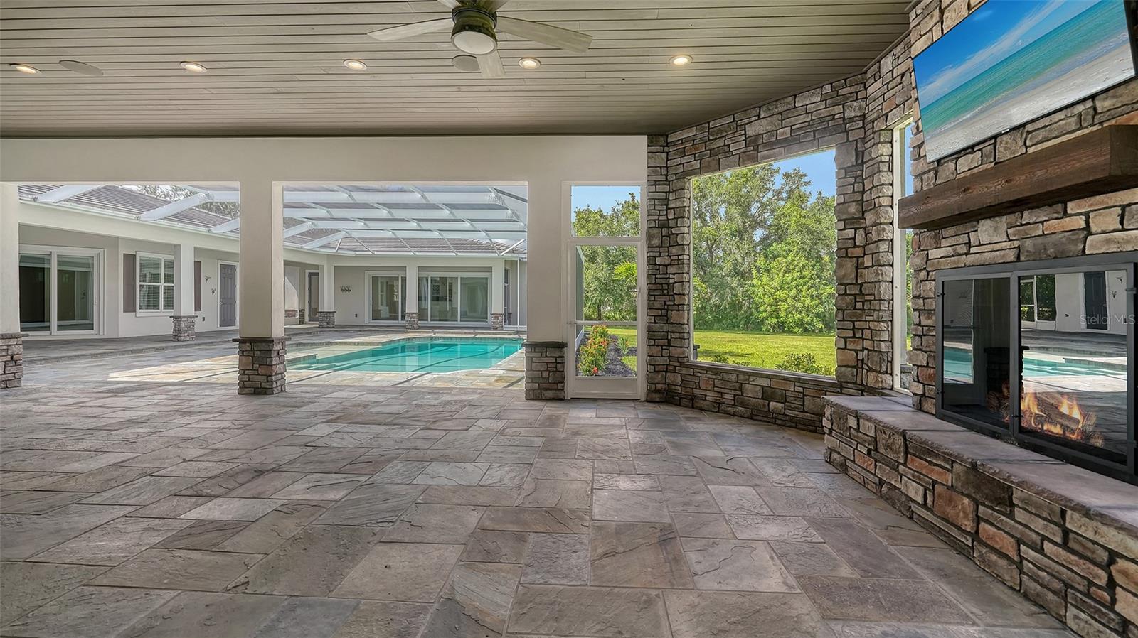 A4656708 Property Photo