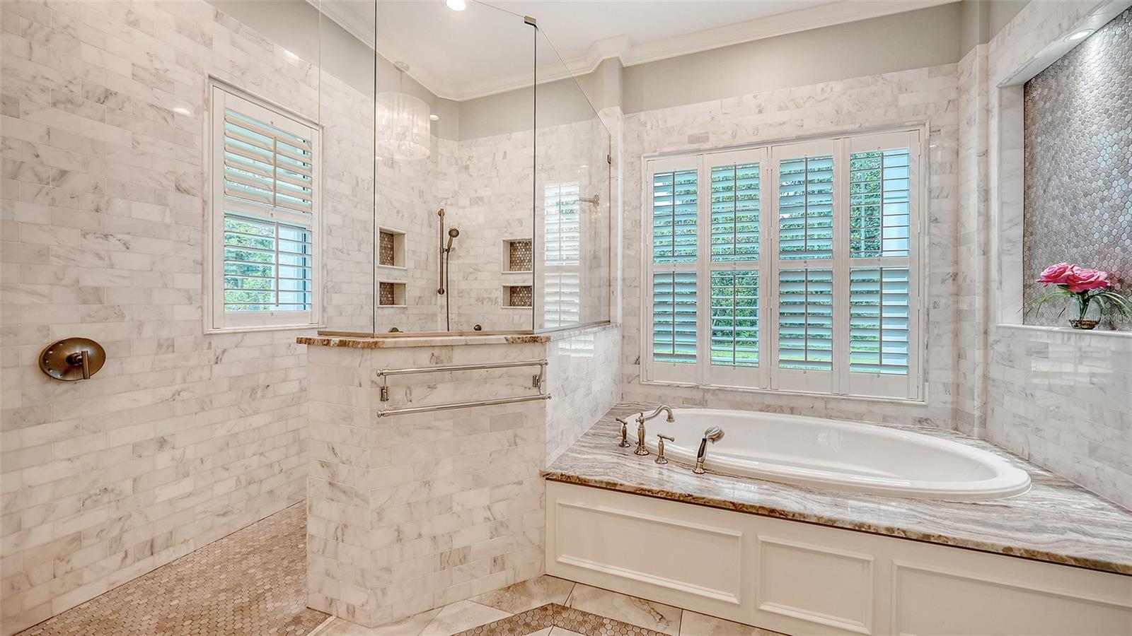 A4656708 Property Photo