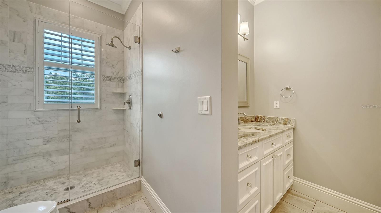 A4656708 Property Photo