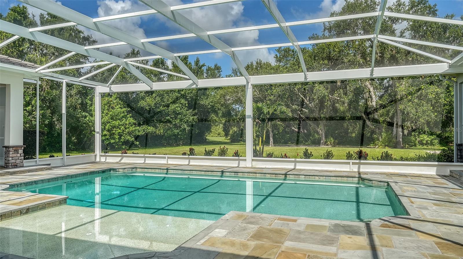 A4656708 Property Photo