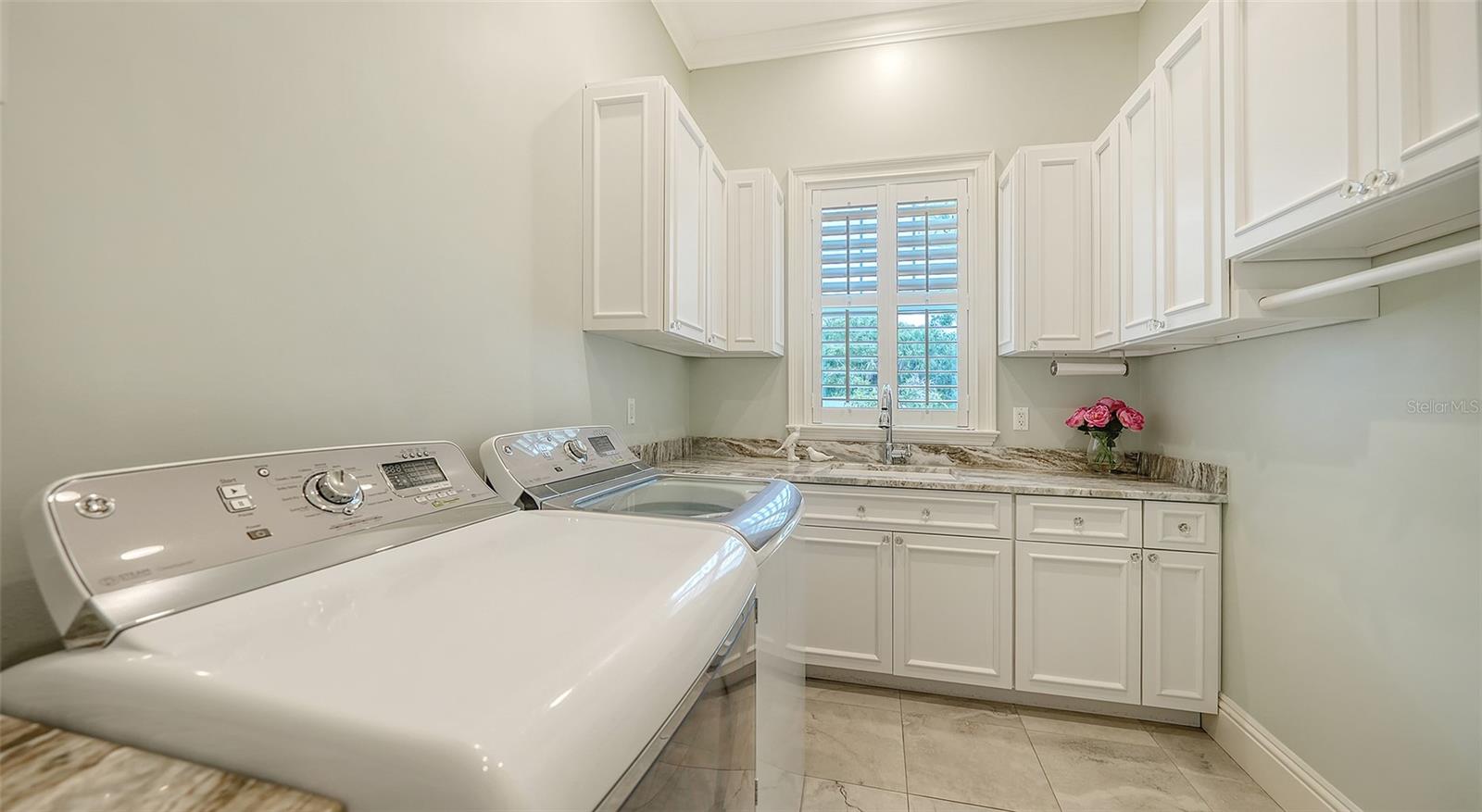 A4656708 Property Photo