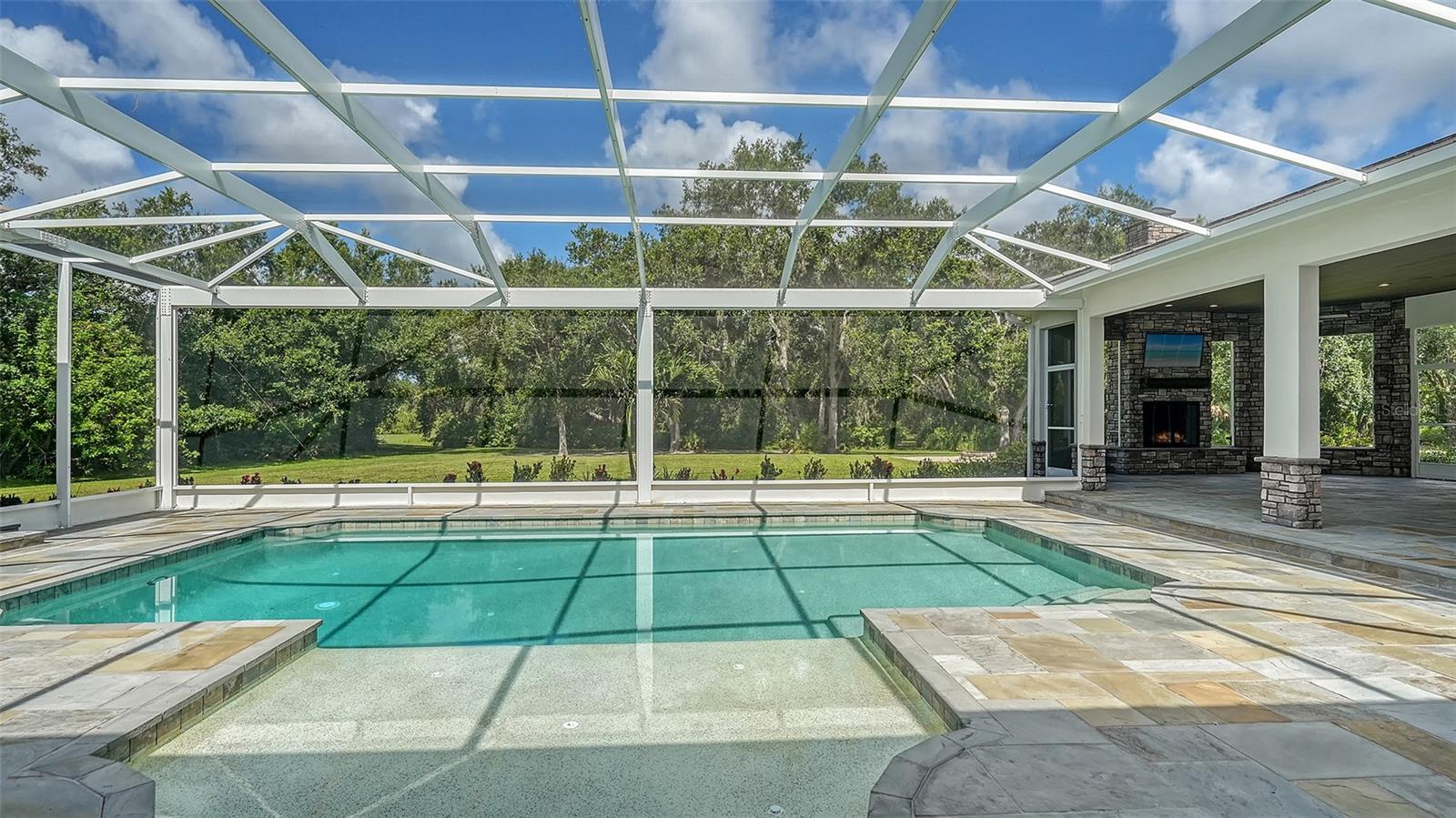 A4656708 Property Photo