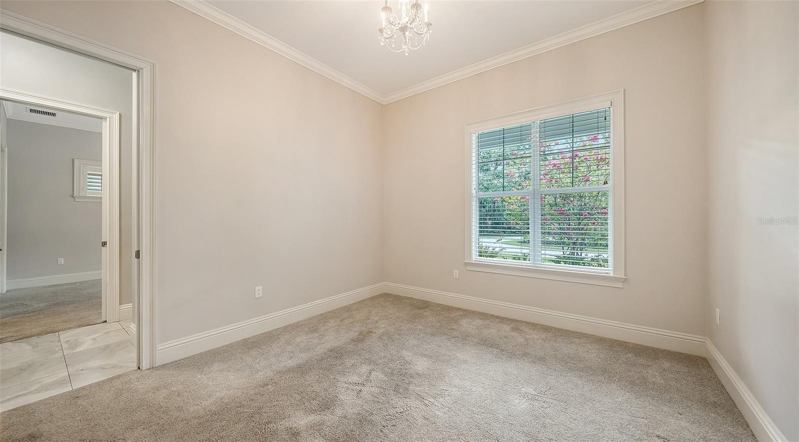 A4656708 Property Photo