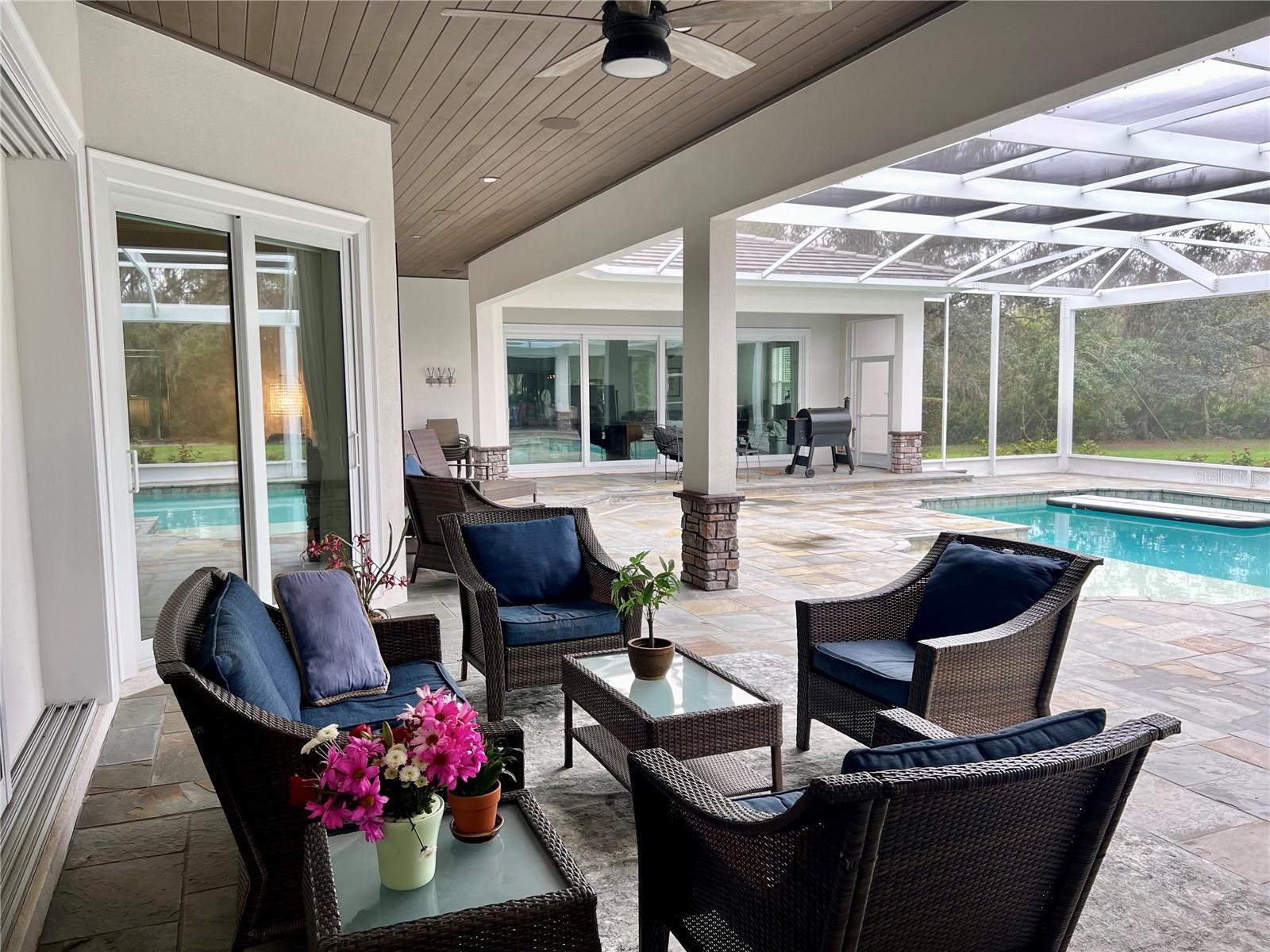 A4656708 Property Photo
