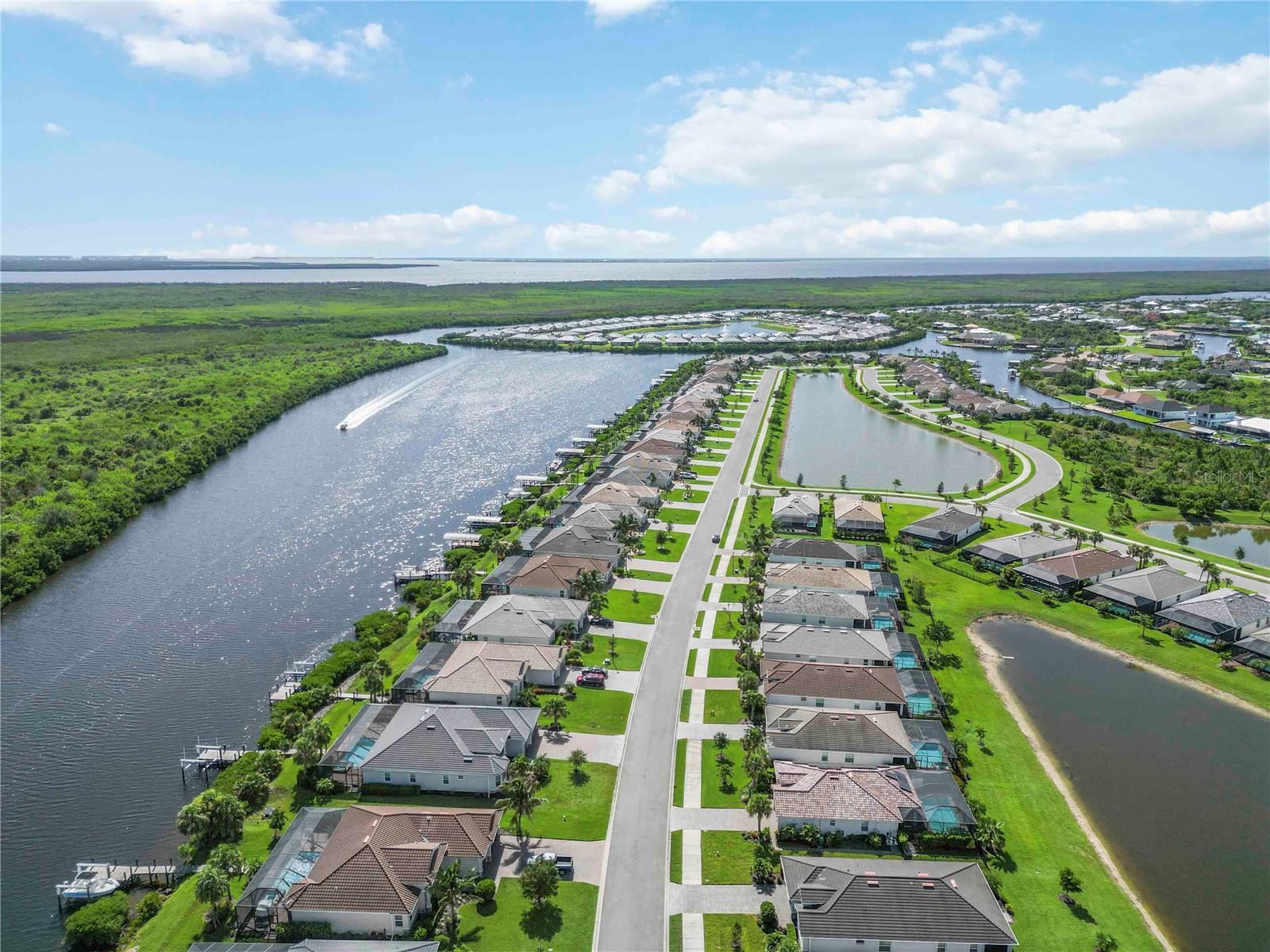 15145 SPANISH POINT DR, PORT CHARLOTTE, FL, 33981