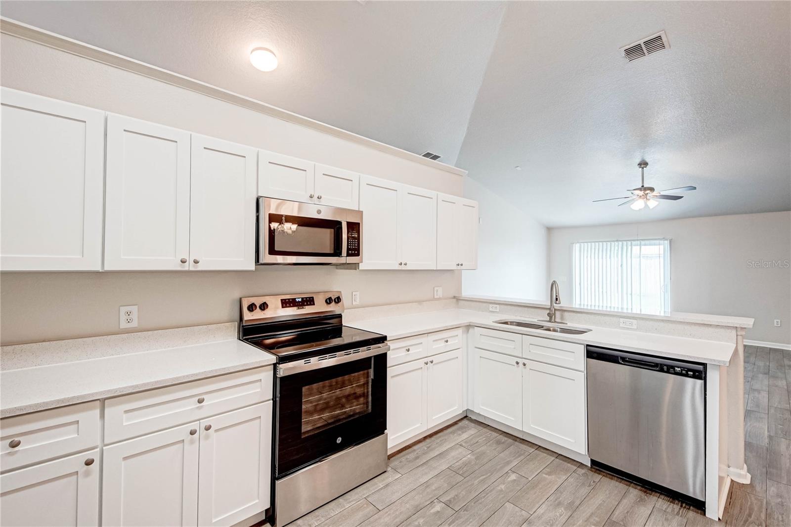 1373 BURNLEY CT, KISSIMMEE, FL, 34758