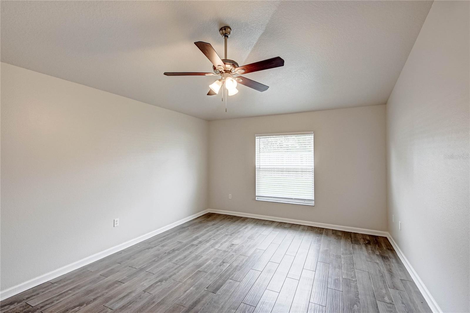 1373 BURNLEY CT, KISSIMMEE, FL, 34758