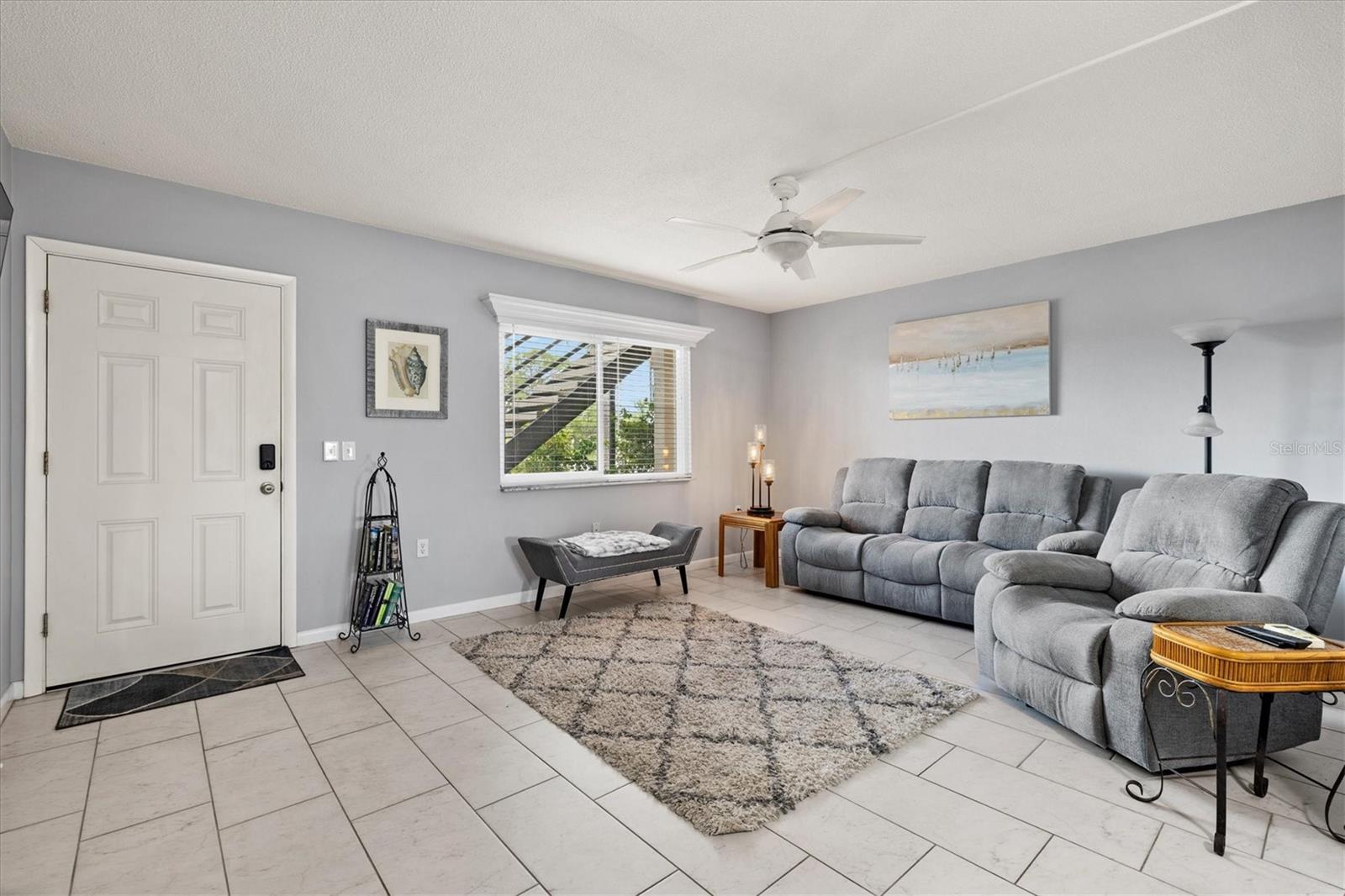 N6139398 Property Photo