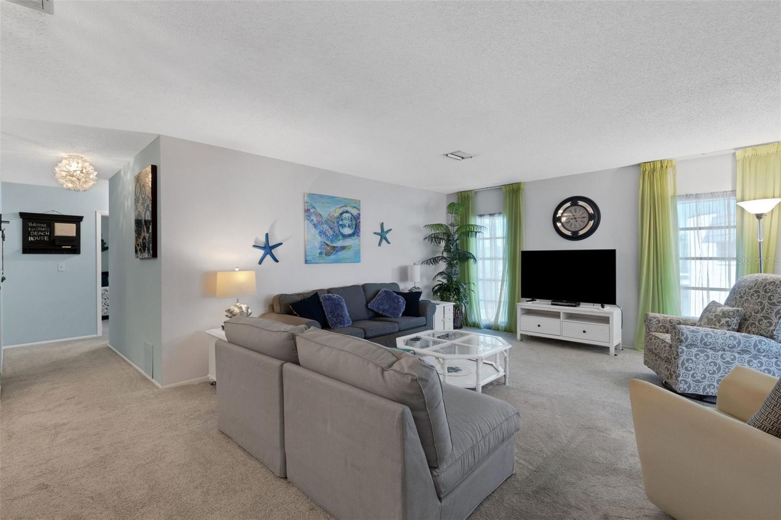 221 FERNWOOD CIR #221, SEMINOLE, FL, 33777