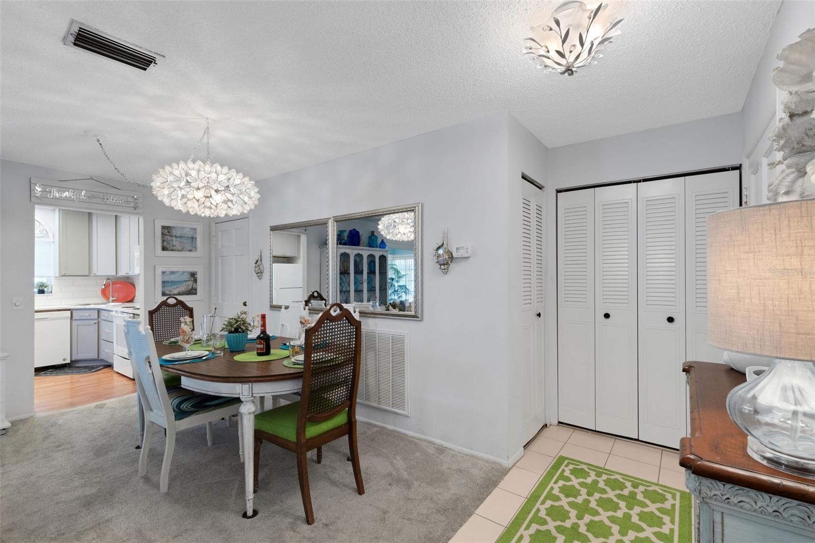 221 FERNWOOD CIR #221, SEMINOLE, FL, 33777