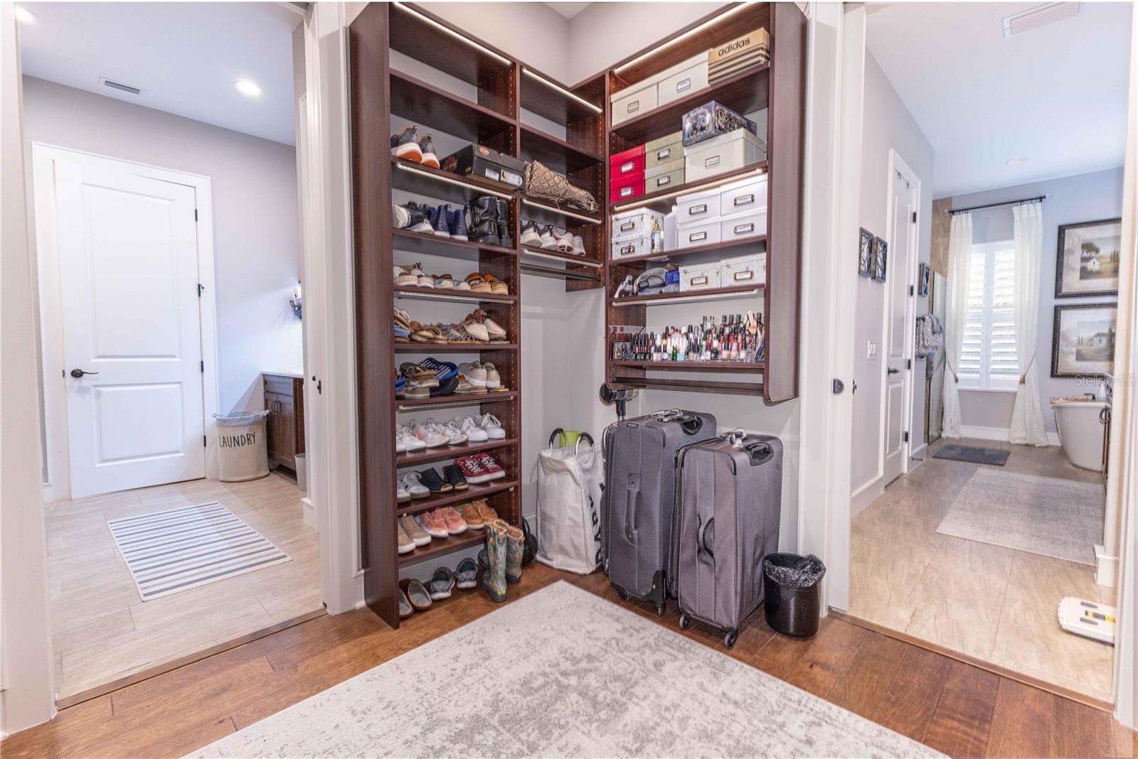 10592 WOODS DR, OXFORD, FL, 34484