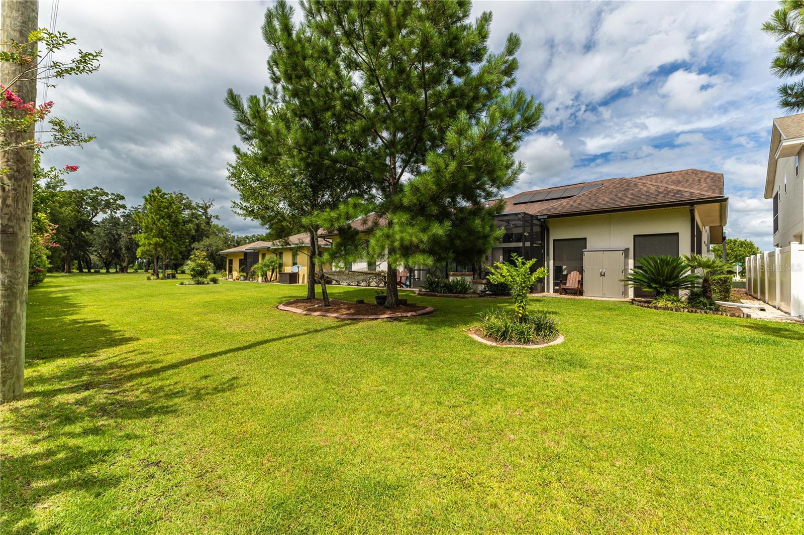 10592 WOODS DR, OXFORD, FL, 34484