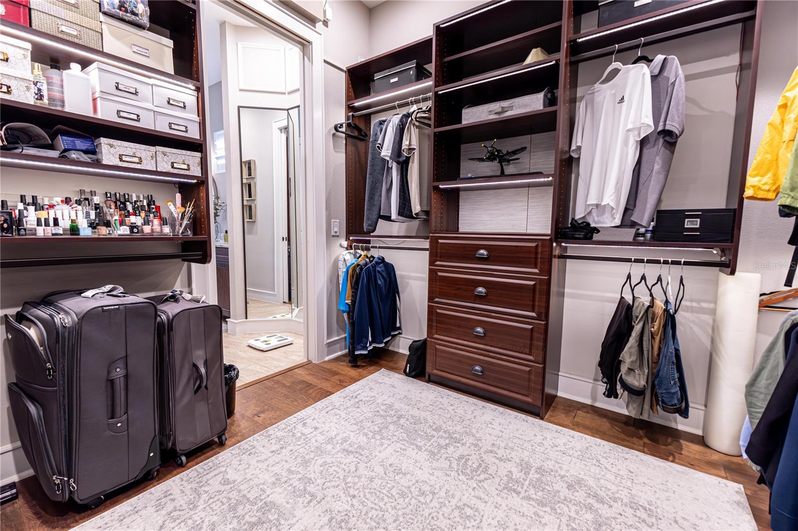 10592 WOODS DR, OXFORD, FL, 34484