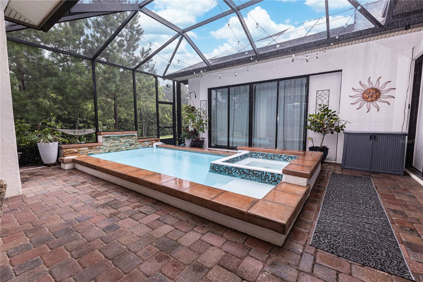 10592 WOODS DR, OXFORD, FL, 34484