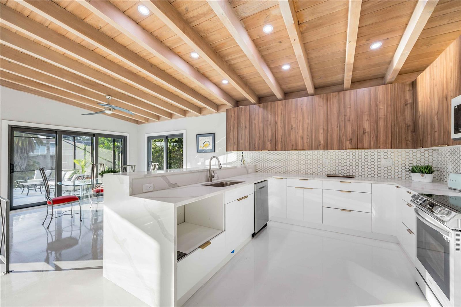 A4656746 Property Photo