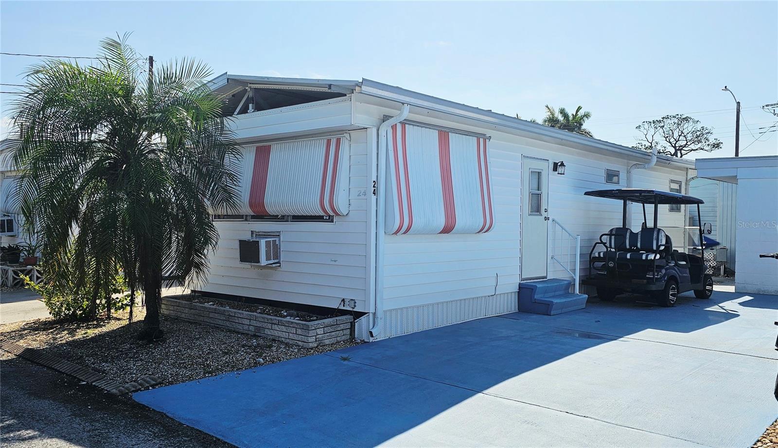 A4656756 Property Photo