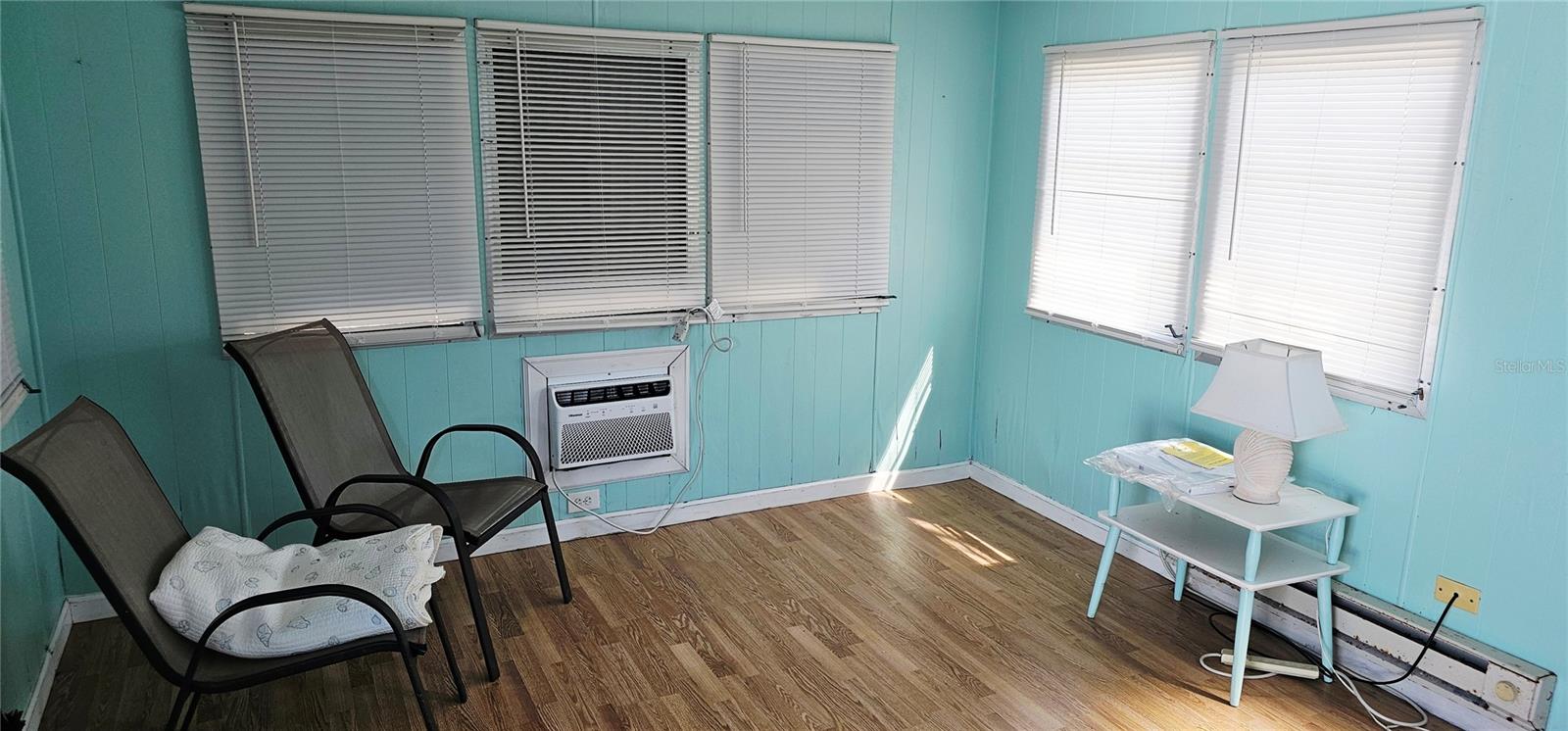 A4656756 Property Photo