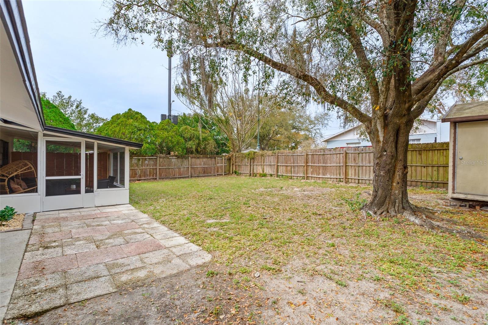 4202 E OKARA RD, TAMPA, FL, 33617