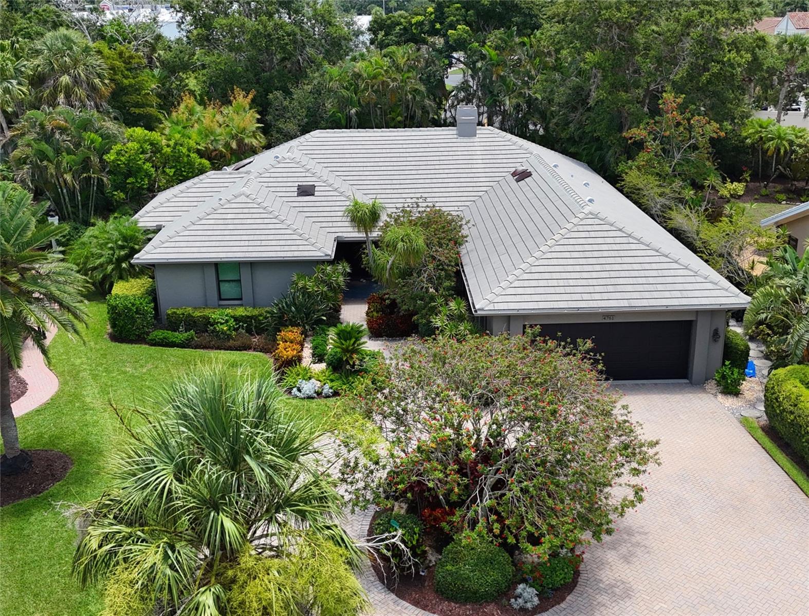 A4656772 Property Photo