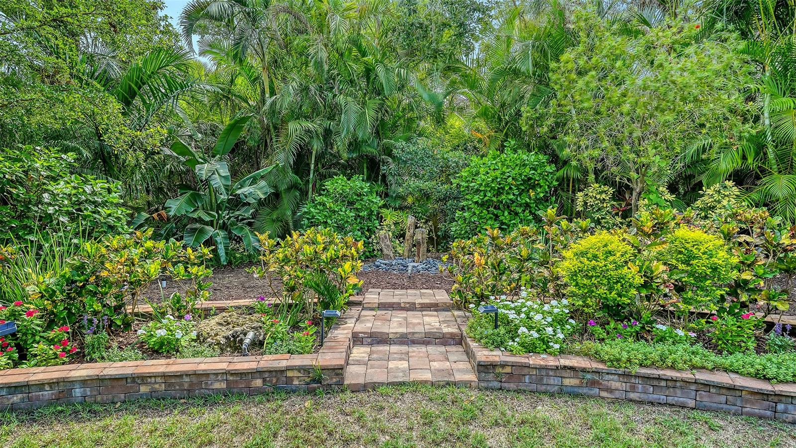 A4656772 Property Photo