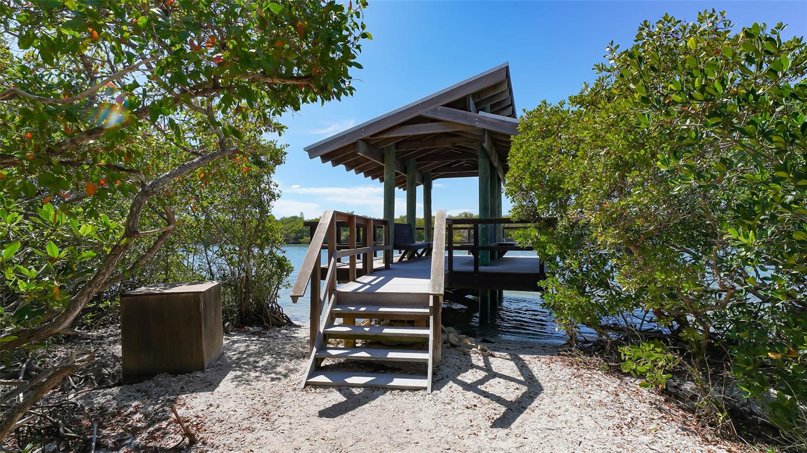 A4656772 Property Photo