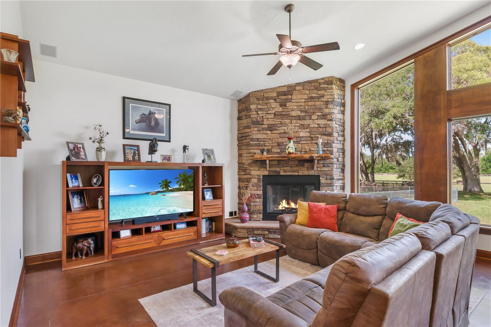 OM704207 Property Photo