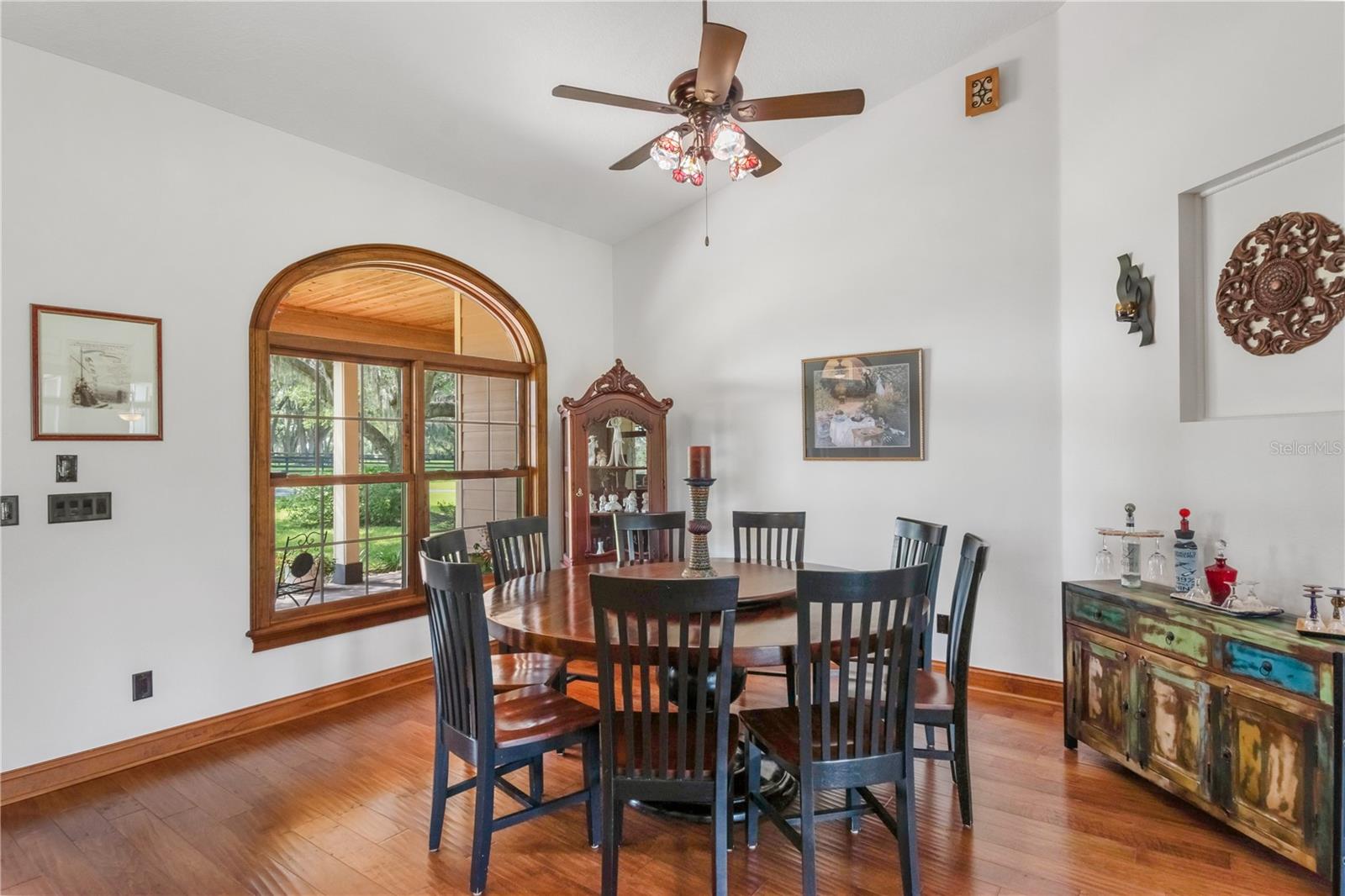 OM704207 Property Photo