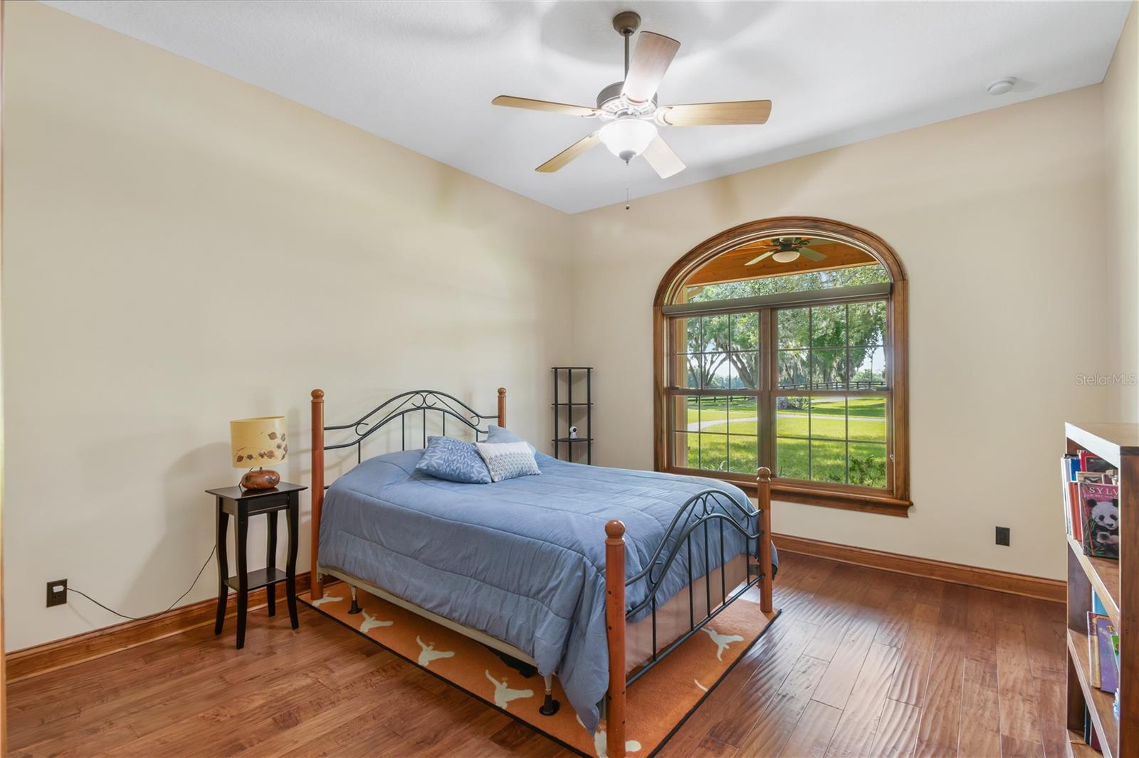 OM704207 Property Photo