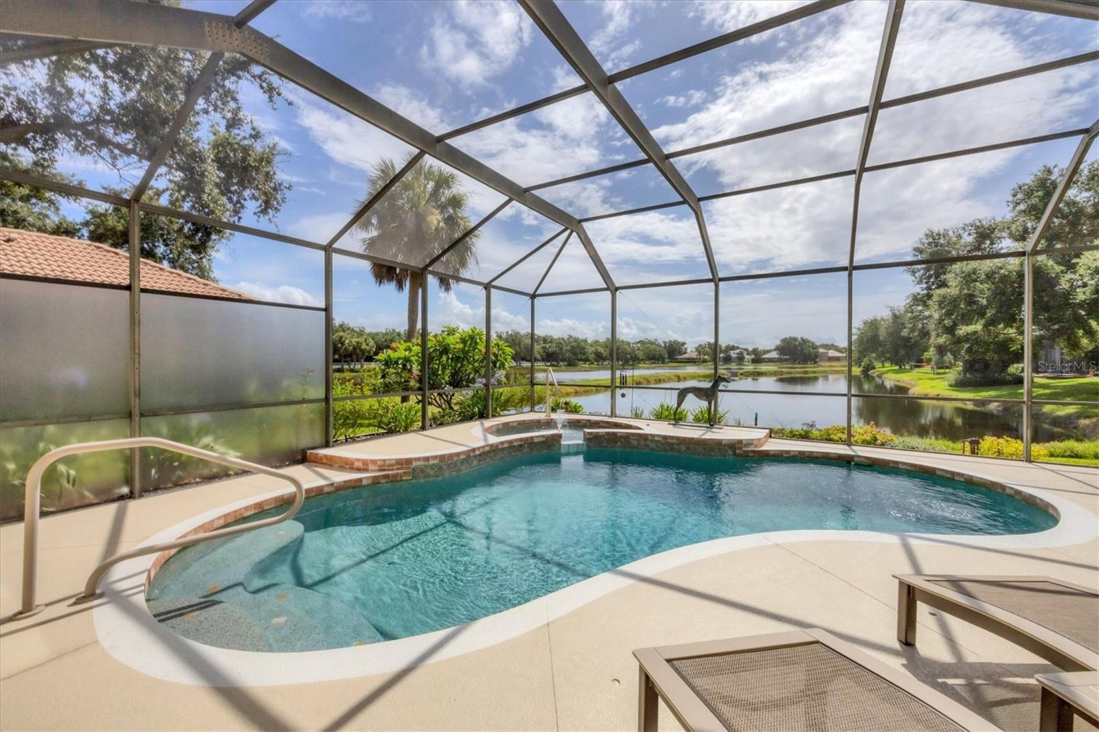 A4656790 Property Photo