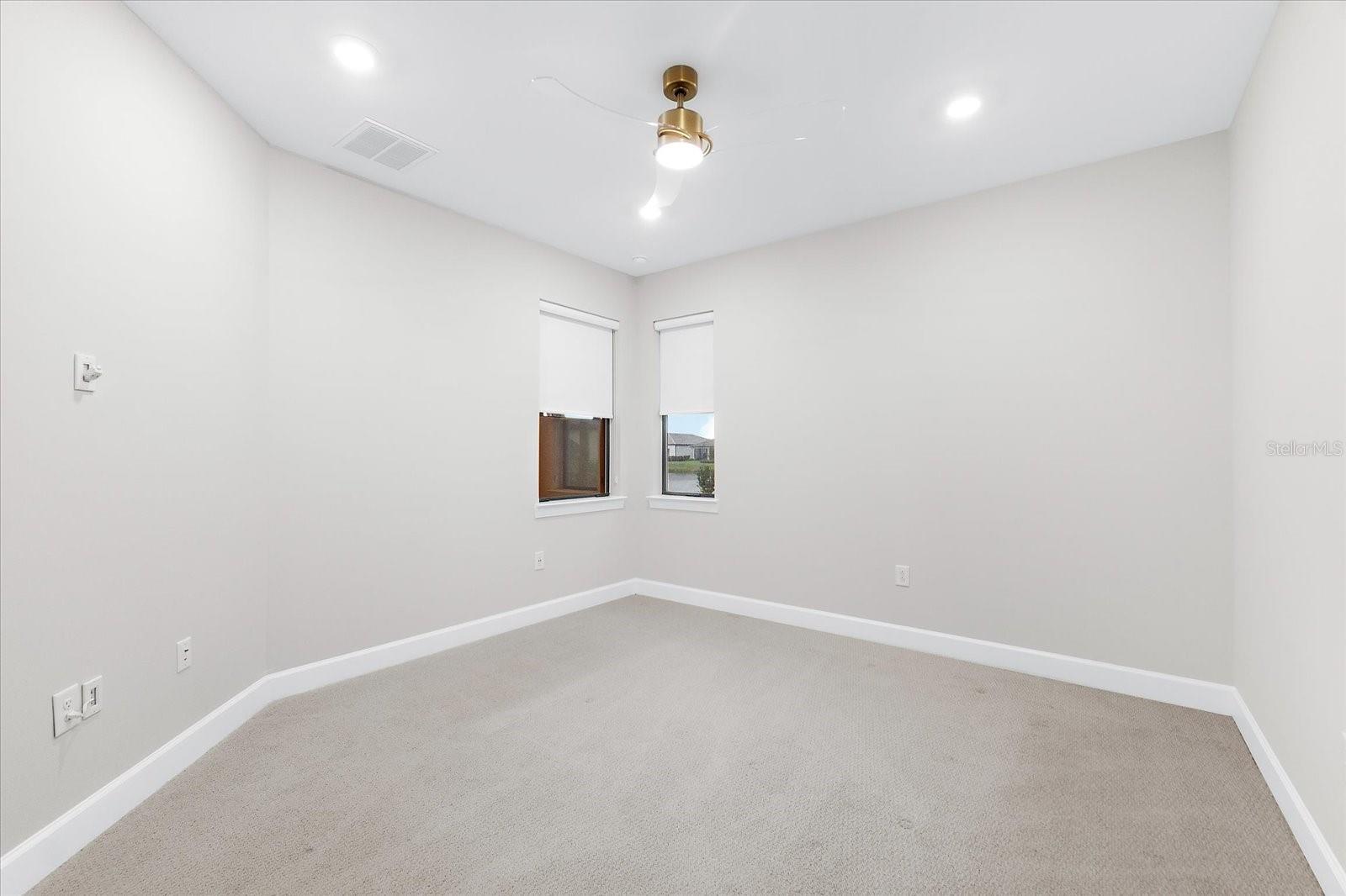 7661 SUMMERLAND CV, BRADENTON, FL, 34202