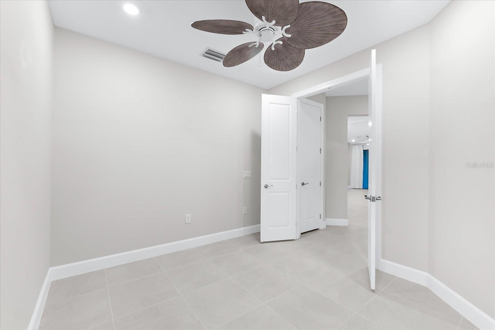 7661 SUMMERLAND CV, BRADENTON, FL, 34202