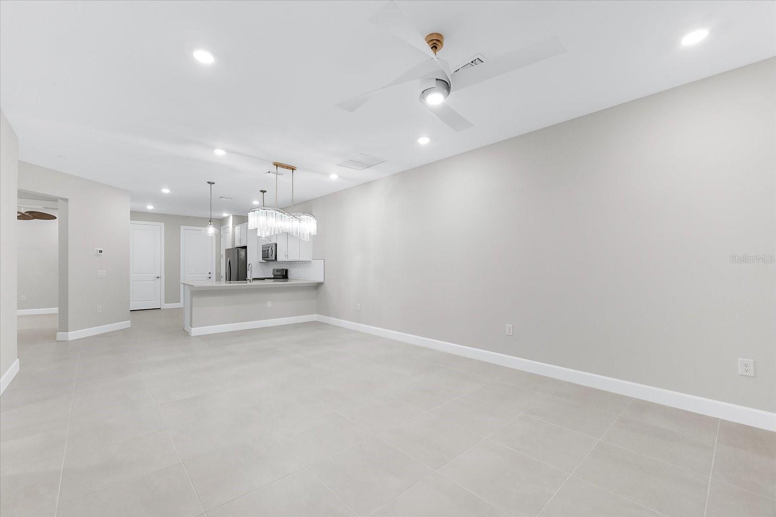 7661 SUMMERLAND CV, BRADENTON, FL, 34202