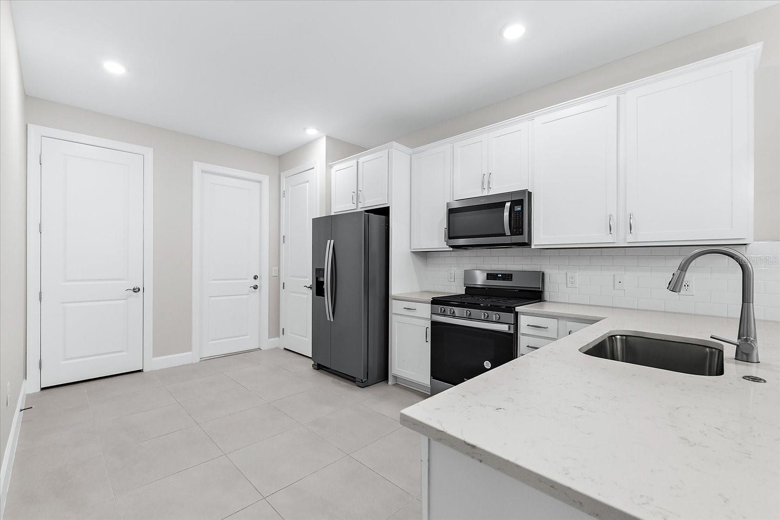 7661 SUMMERLAND CV, BRADENTON, FL, 34202