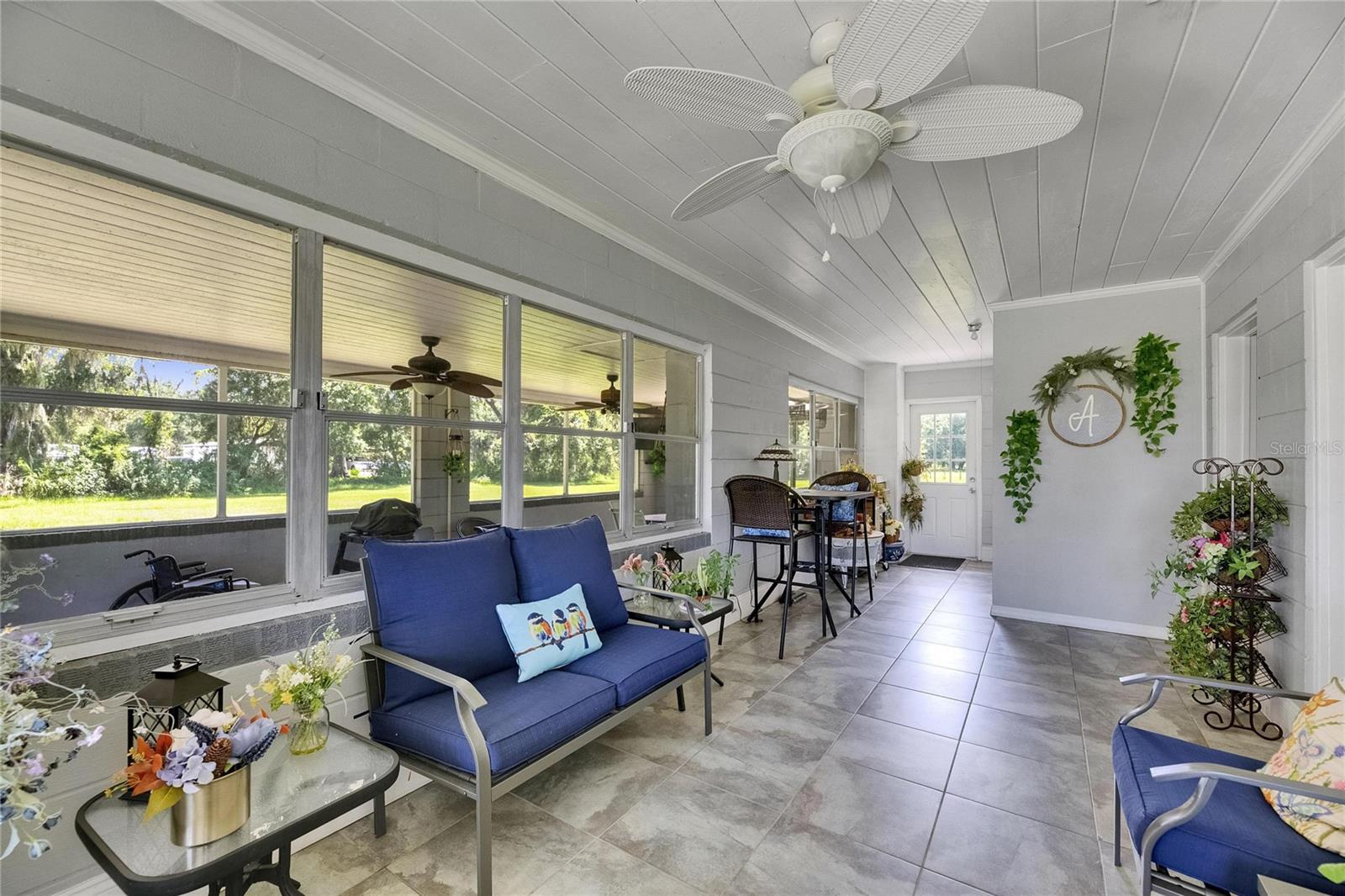 TB8399878 Property Photo