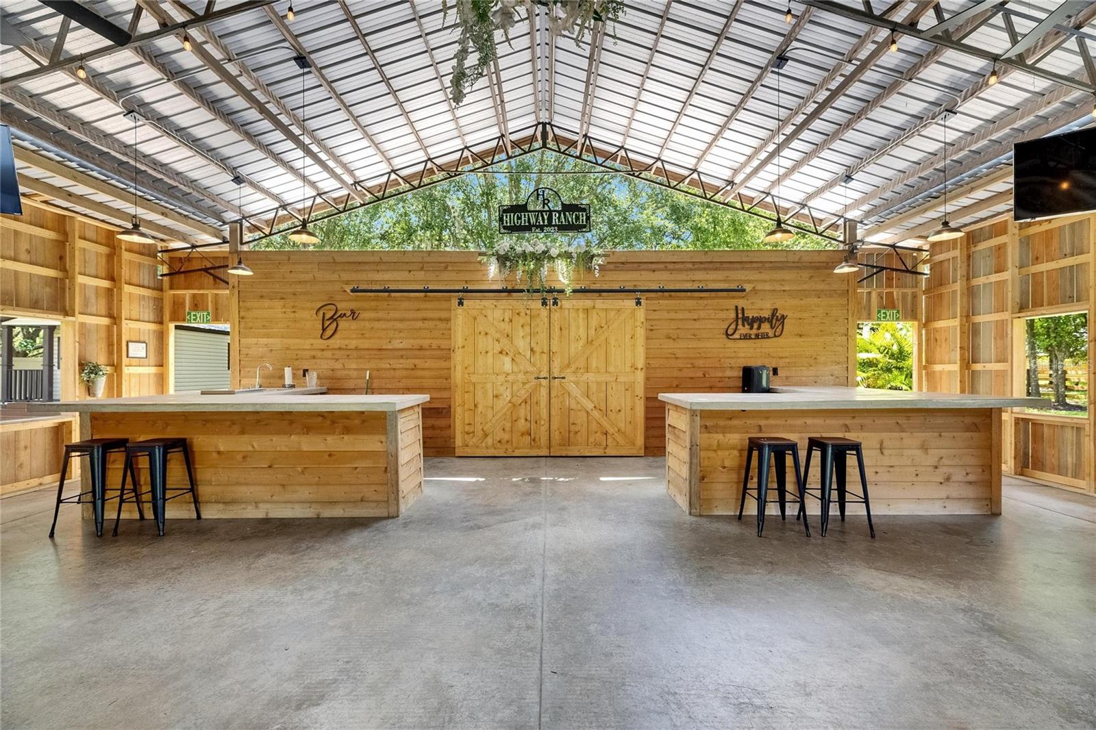 TB8399878 Property Photo