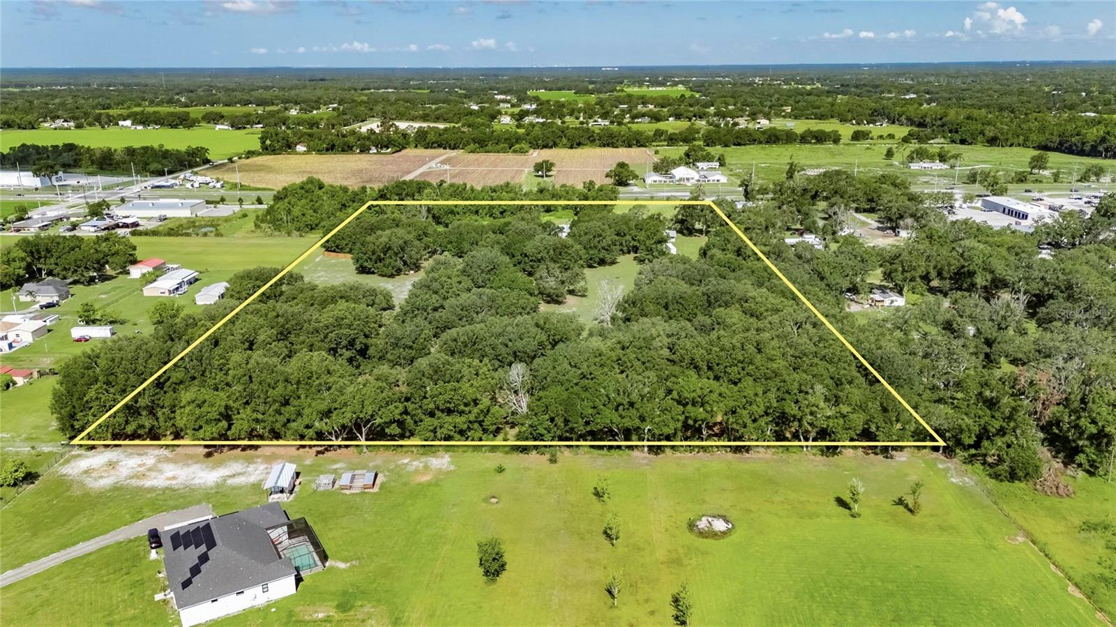 TB8399878 Property Photo