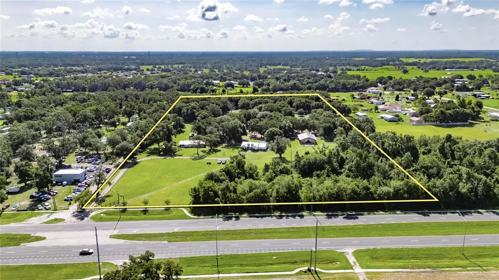 TB8399878 Property Photo