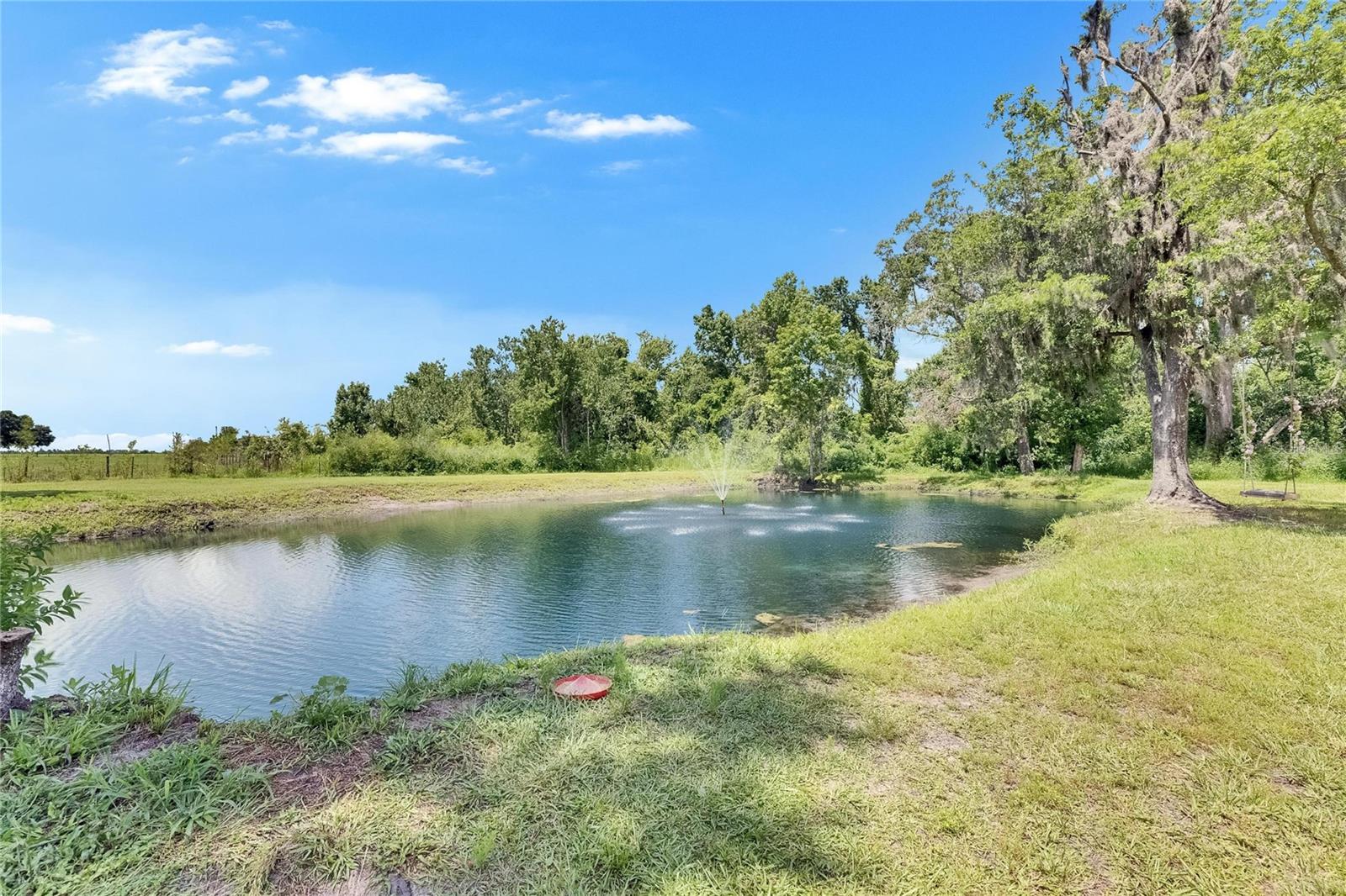 TB8399878 Property Photo