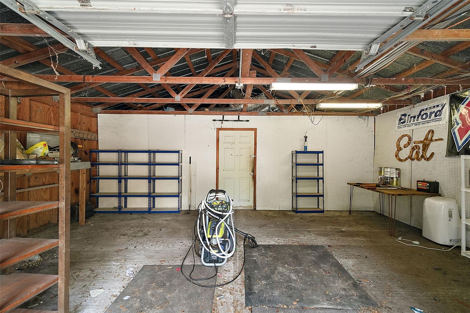 8024 FLORIDA BOYS RANCH RD, GROVELAND, FL, 34736