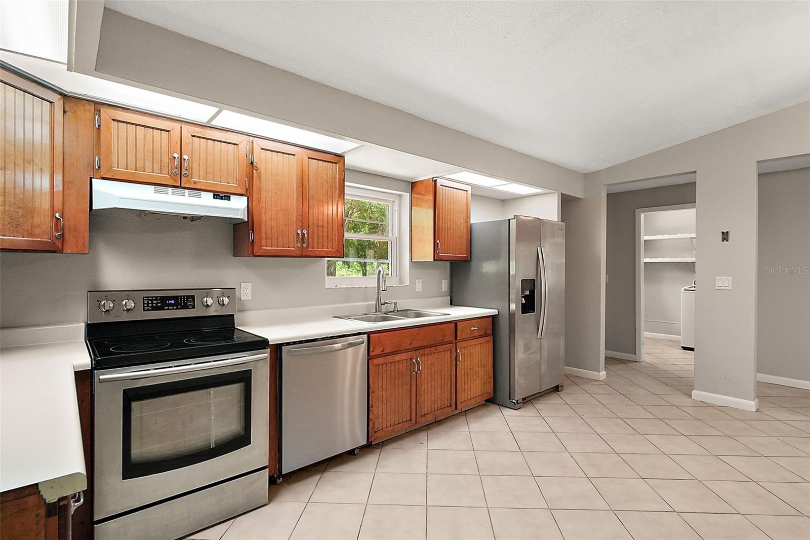 8024 FLORIDA BOYS RANCH RD, GROVELAND, FL, 34736